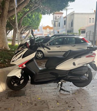 Kymco Super Dink 300i