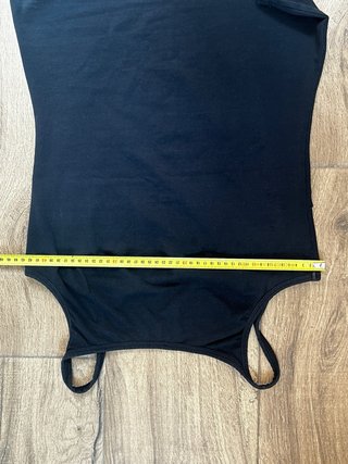 Camiseta tirantes Pimkie negra talla M/L