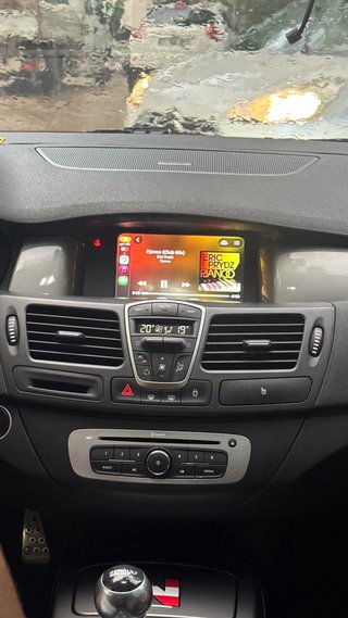 R-Link con RS Monitor y CarPlay