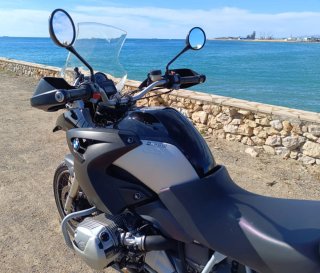 BMW R 1200 GS Negra/Plata. Tarragona.