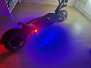 Raptor Patinete eléctrico negro