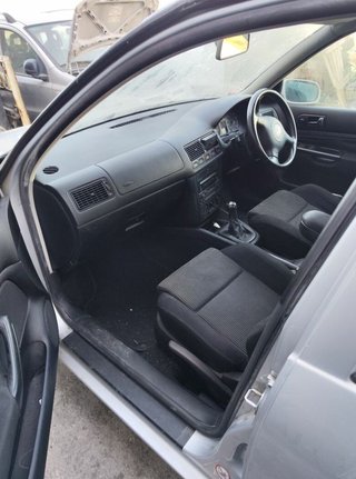 1851538 faro izquierdo volkswagen golf iv berlina