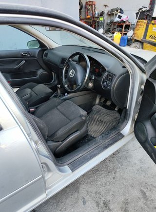 1851538 faro izquierdo volkswagen golf iv berlina