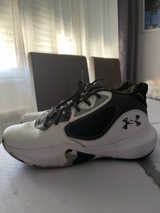 Zapatillas Baloncesto Under Armour