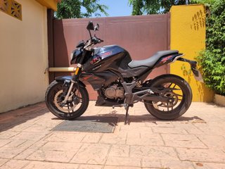 Moto Hanway Furious 125 cc Negra