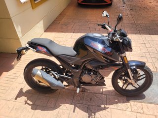 Moto Hanway Furious 125 cc Negra