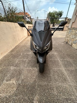 Yamaha Tmax 530 Negra