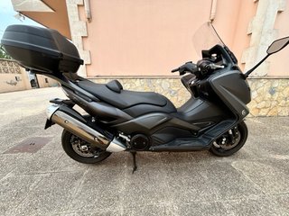 Yamaha Tmax 530 Negra