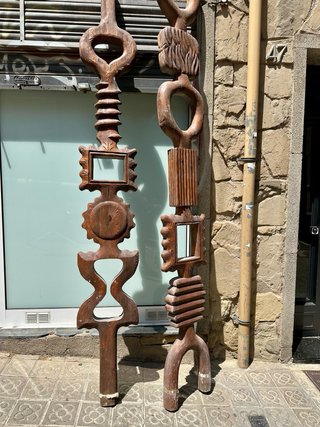 Tótem madera maciza tallada (2 unidades)