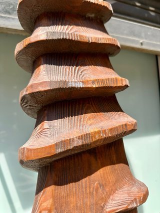 Tótem madera maciza tallada (2 unidades)