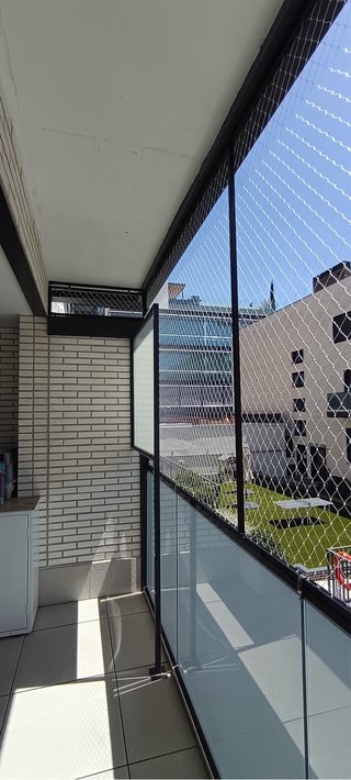 Redes de seguridad anticaídas para balcones