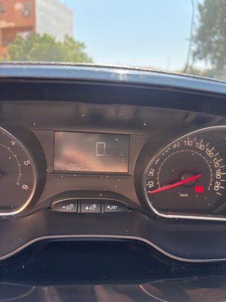 Peugeot 208 2014