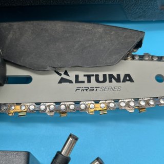 - Altuna motosierra batería ligera corte rápida