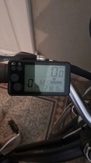 Bicicletta Elettrica City con Cestino 600e