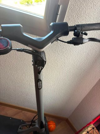 Patinete Eléctrico Gris