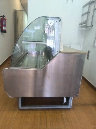 Vitrina expositora refrigerada cristal curvo