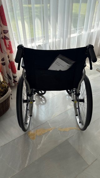 Silla de ruedas Karma Agile, Con 7 dias de uso