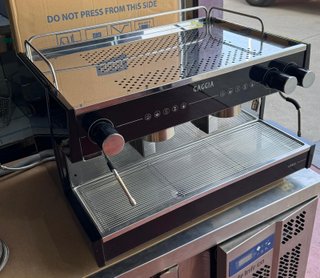 Cafetera Gaggia Vetro Negra 2 Grupos 2 MANO