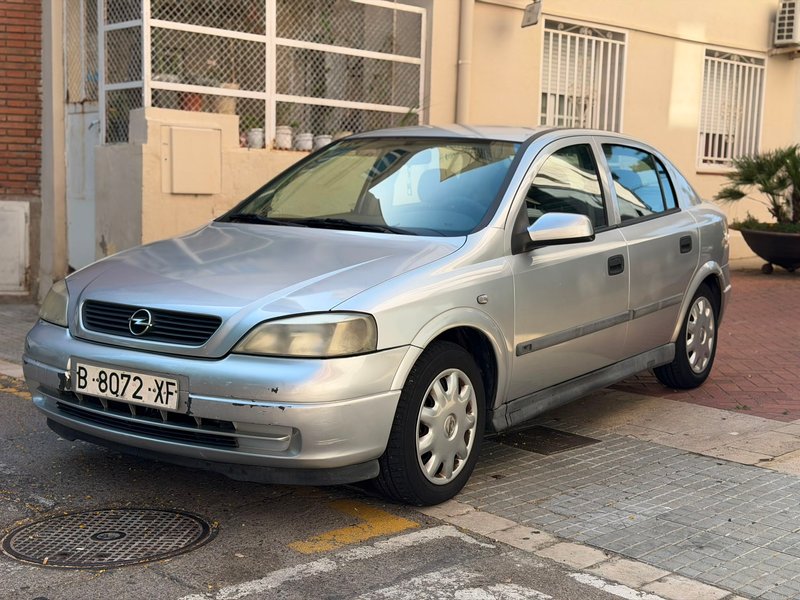 Opel Astra 2000