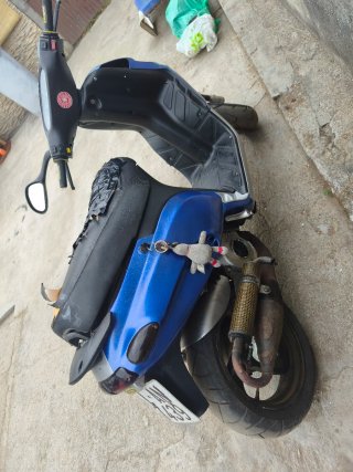 Piaggio Typhoon 80cc Scooter