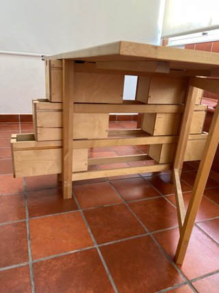 Mesa plegable de madera multiusos
