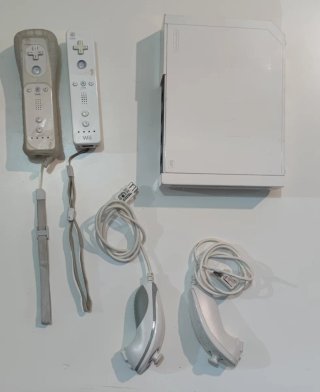 Consola Wii Nintendo Blanca + Accesorios