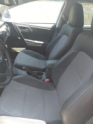 Toyota Auris Hybrid Advance Touring Sports 2015