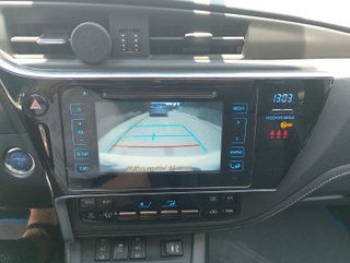 Toyota Auris Hybrid Advance Touring Sports 2015