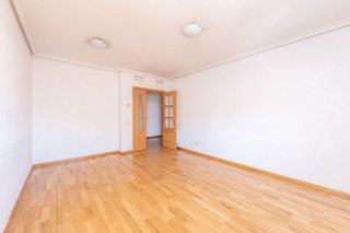 Piso en venta en Legazpi en Madrid