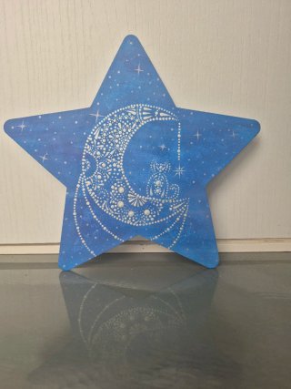 Láminas de madera pintadas a mano