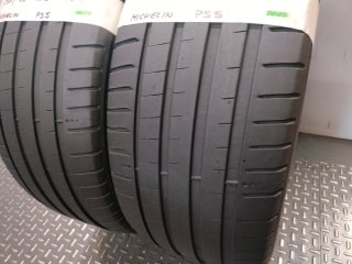Neumáticos de ocasión 235/45 R18 98Y