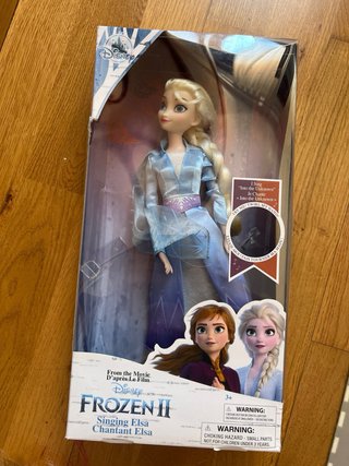 Muñeca Elsa Cantante Frozen 2 Disney