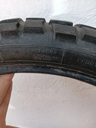 Neumático Pirelli Scorpion Rally STR 90/90-21