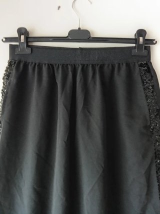 Gonna lunga nera con paillettes