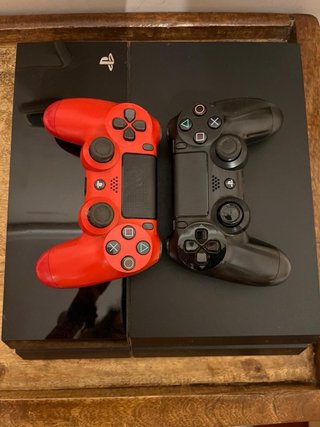 Console PS4 Slim da 500GB+ 2 controller DualShock 4