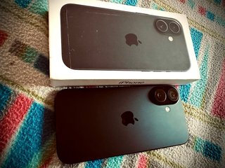 iPhone 16 Negro