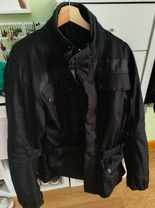 Honda NT 650 Deauville Negra