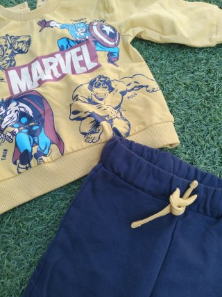 Completo Marvel 6-9 mesi