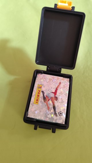 Lote de cromos Panini Mundial 2026 + caja.
