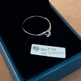 Anillo Oro Blanco con Diamante