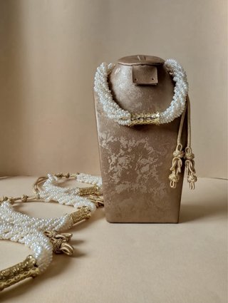 Conjunto de joyería perlas y esmeralda
