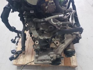 Motor Nissan M9R 856