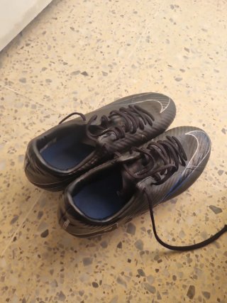 Scarpe da calcio Nike Taglia 38