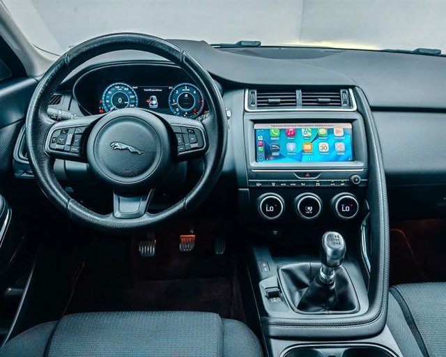 Jaguar E-Pace D150 Basis 150CV
