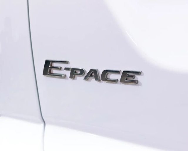 Jaguar E-Pace D150 Basis 150CV