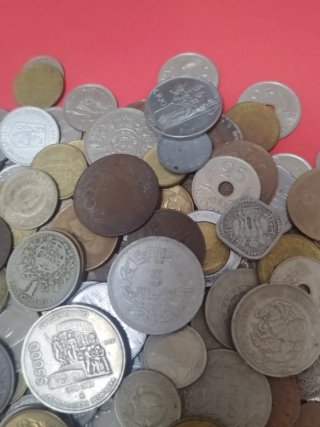 Lote 180 Monedas Extranjeras Variadas