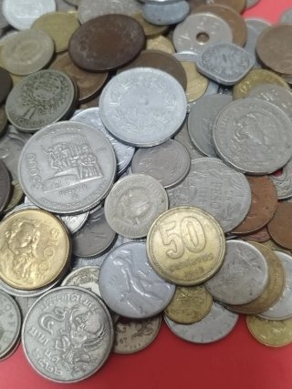 Lote 180 Monedas Extranjeras Variadas