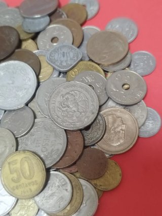 Lote 180 Monedas Extranjeras Variadas