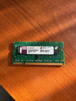 Kingston 1GB DDR2 PC2-6400S RAM Portatile