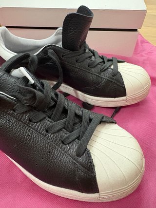 Adidas Superstar Pure piel Negras Talla 38.5